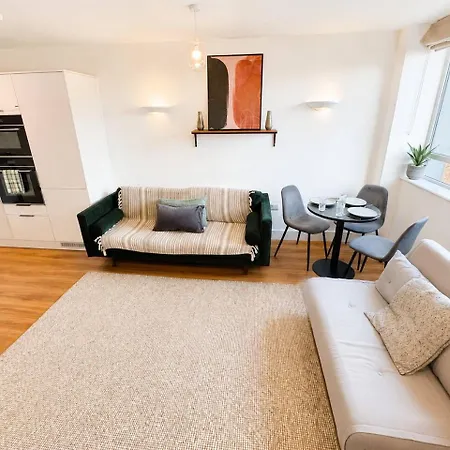 Free Parking Stokes Croft 2-bed Flat Sleeps 5 Appartement *
