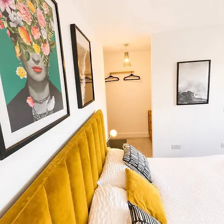 Free Parking Stokes Croft 2-bed Flat Sleeps 5 Appartement *