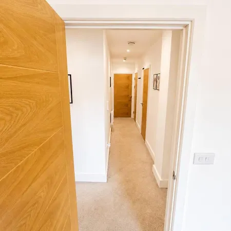 Free Parking Stokes Croft 2-bed Flat Sleeps 5 Appartement *